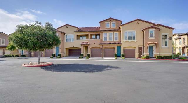 Photo of 11165 Taloncrest Way #45, San Diego, CA 92126