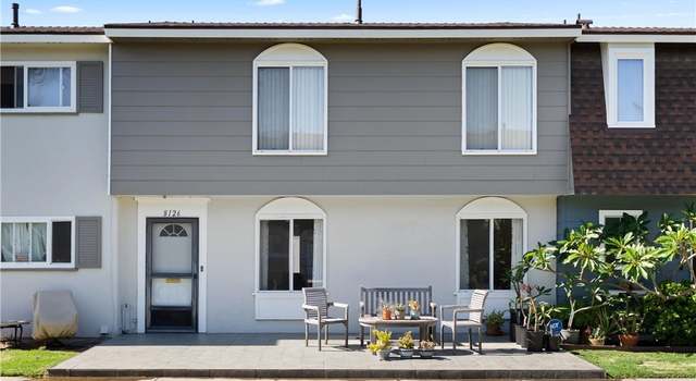 Property at 8126 Wildwood Cir, Huntington Beach, CA 92646, 3 beds, 2.5 baths