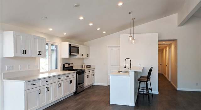 Photo of 44129 Acacia Ave, Hemet, CA 92544
