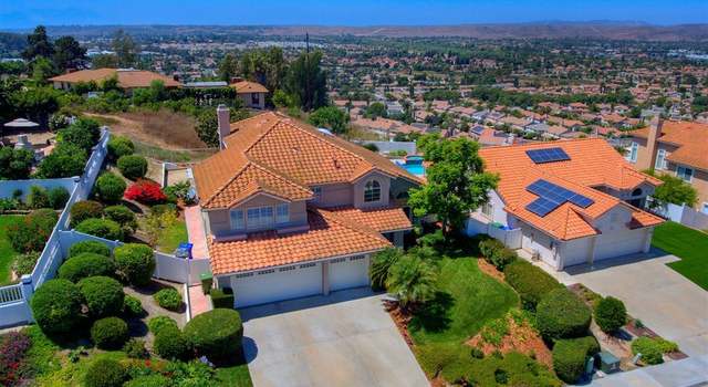 Photo of 1153 Masterpiece Dr, Oceanside, CA 92057