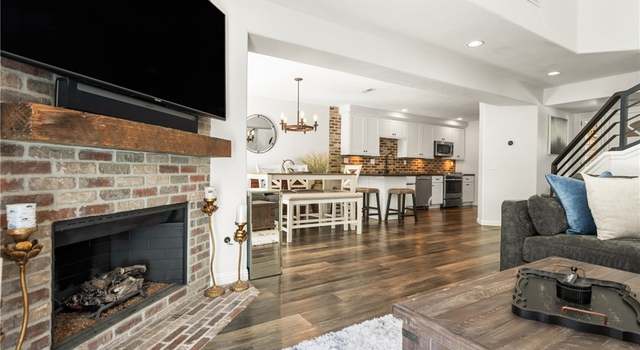 Photo of 711 S Glenhurst Dr, Anaheim Hills, CA 92808