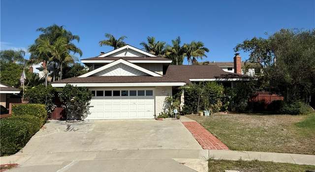 Photo of 1870 Wren Cir, Costa Mesa, CA 92626