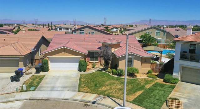 Photo of 11947 Russell Ct, Victorville, CA 92392
