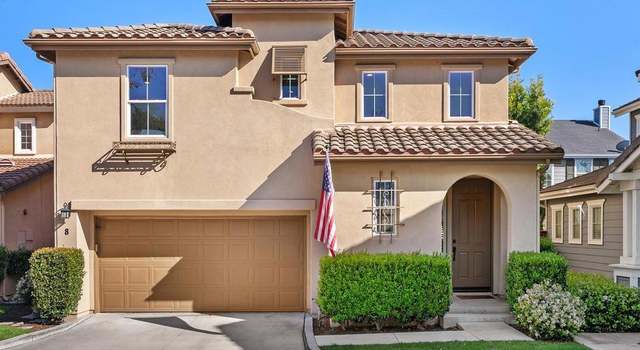 Photo of 8 Potters Bnd, Ladera Ranch, CA 92694