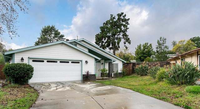 Photo of 169 Shelby Ln, Fallbrook, CA 92028