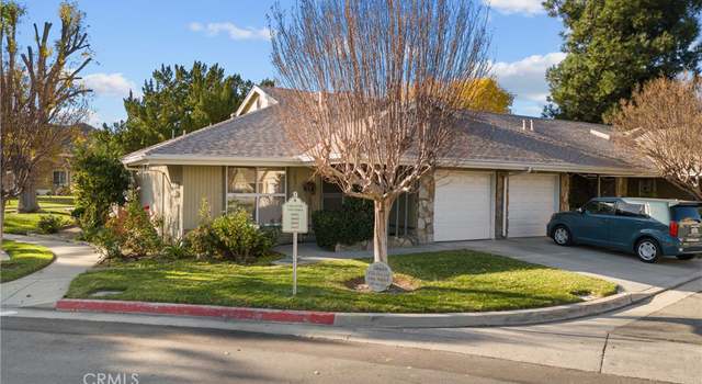 Photo of 18937 Circle Of The Oaks, Newhall, CA 91321