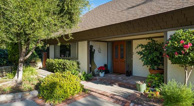 Photo of 907 Bay Tree Rd, La Canada Flintridge, CA 91011
