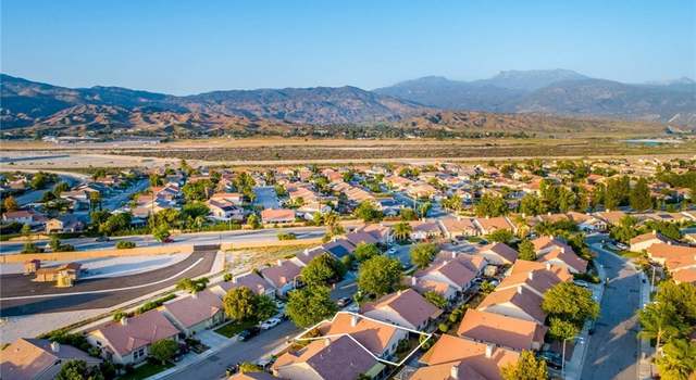 Photo of 1958 Kensington Dr, San Jacinto, CA 92583