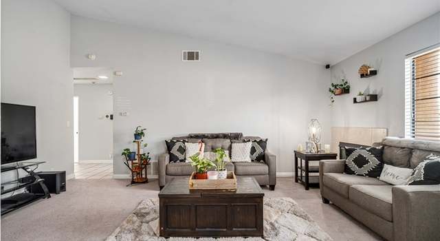 Photo of 43804 Santa Rosa Cir, Lancaster, CA 93535