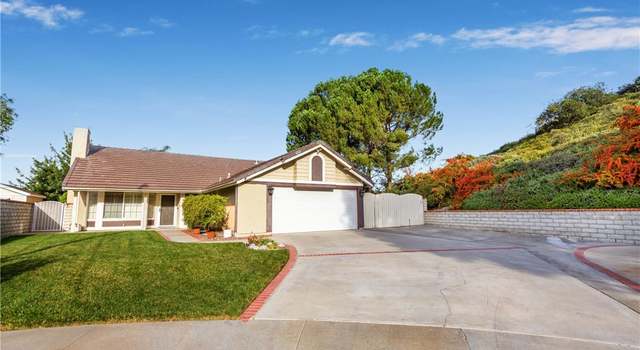 Photo of 28825 Elm Ct, Saugus, CA 91390