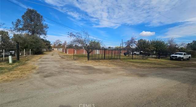 Photo of 3400 Buttonwood Ave, Bakersfield, CA 93307