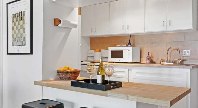 Photo of 225 W 6th St #515, Long Beach, CA 90802