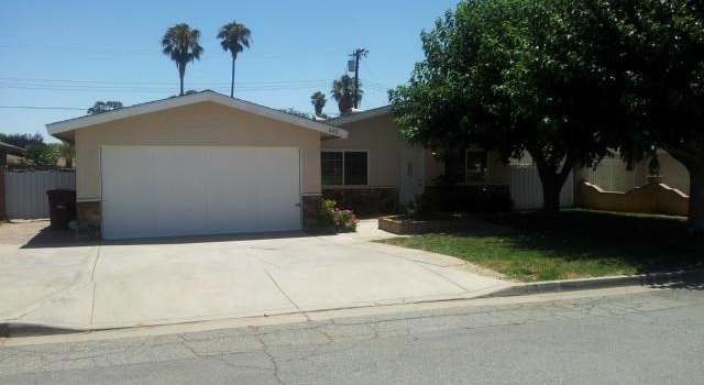 Photo of 692 Palo Alto Ave, Beaumont, CA 92223