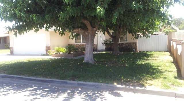 Photo of 692 Palo Alto Ave, Beaumont, CA 92223
