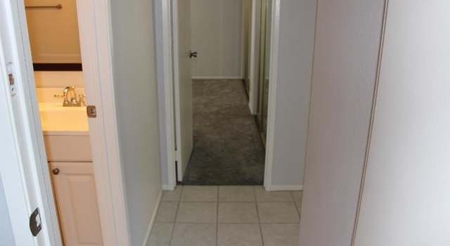 Photo of 5482 Adobe Falls Rd #10, San Diego, CA 92120