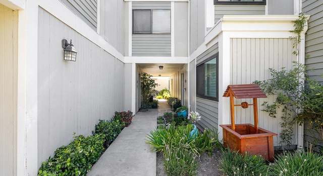 Photo of 27066 Hidaway Ave #6, Canyon Country, CA 91351