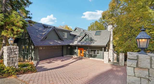Photo of 995 Tirol Ln, Lake Arrowhead, CA 92352