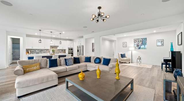 Photo of 2484 Medley Ln, Escondido, CA 92027