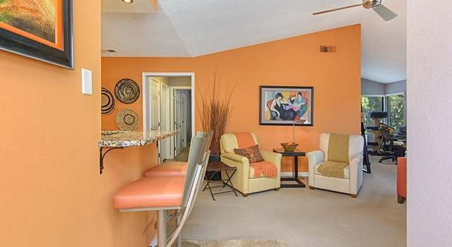Photo of 1083 Shadowridge Dr #100, Vista, CA 92081