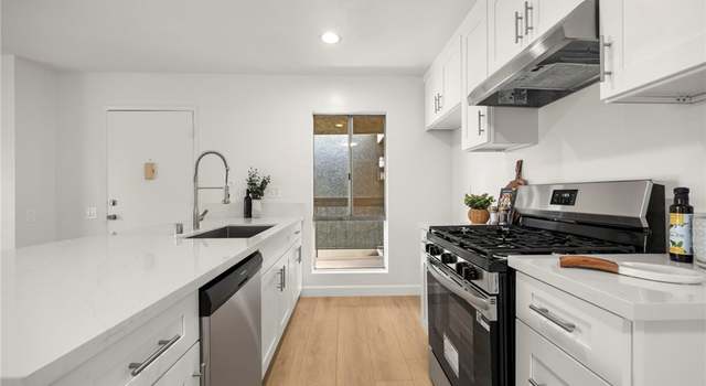 Photo of 2835 S Fairview St Unit H, Santa Ana, CA 92704