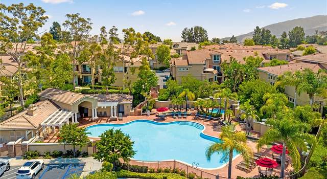 Photo of 1043 S Saint Tropez Ave, Anaheim Hills, CA 92808