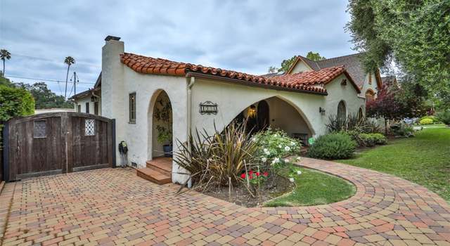 Photo of 1956 E Woodlyn Rd, Pasadena, CA 91104
