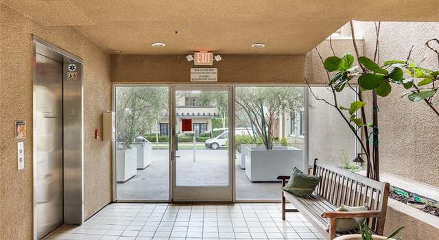 Photo of 10629 Woodbridge St #108, Toluca Lake, CA 91602