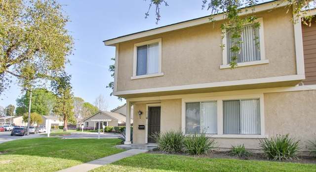 Photo of 240 Carriage Dr Unit D, Santa Ana, CA 92707