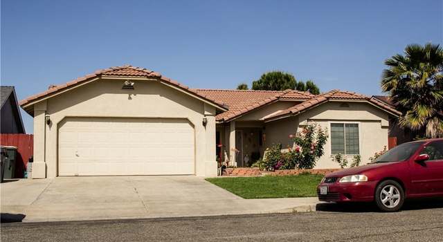 Photo of 1386 Filbert St, Madera, CA 93637