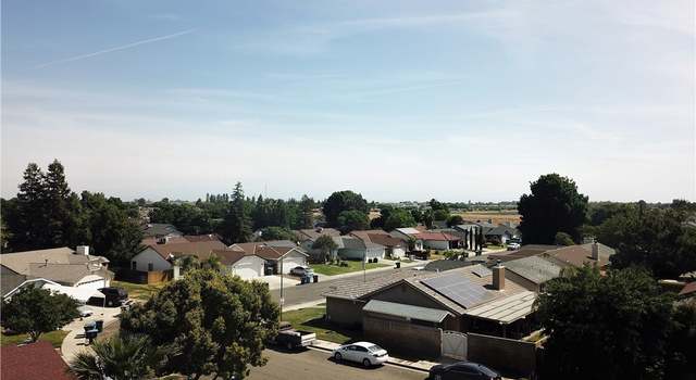 Photo of 1386 Filbert St, Madera, CA 93637
