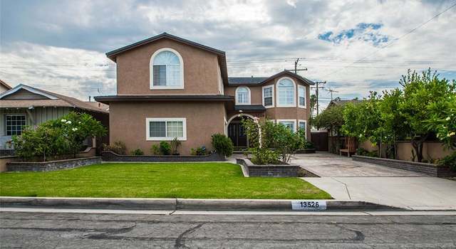 Photo of 13526 Gunderson Ave, Downey, CA 90242
