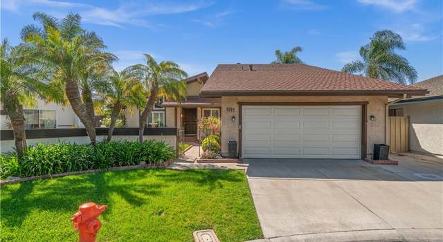 Photo of 1917 W Las Palmas Cir, Orange, CA 92868