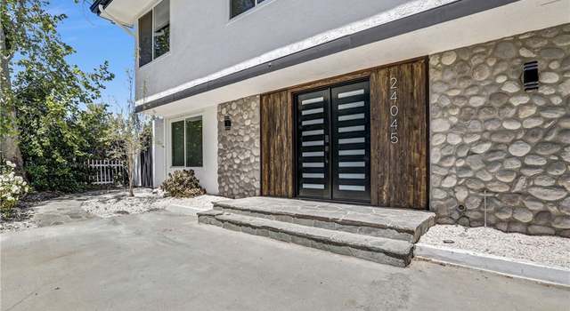 Photo of 24045 Philiprimm St, Woodland Hills, CA 91367