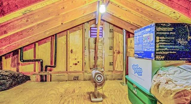 Photo of 1576 Linnet Rd, Wrightwood, CA 92397