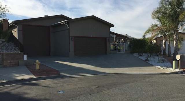Photo of 24700 Split Rail Rd, Wildomar, CA 92595