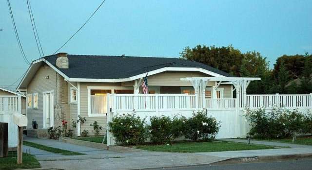 Photo of 160 22nd St, Costa Mesa, CA 92627