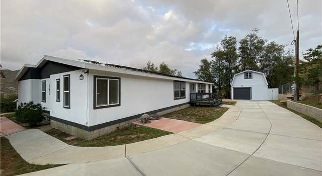 Photo of 26480 steinhoff Ave, Hemet, CA 92545