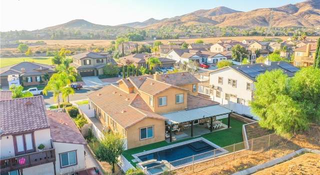 Photo of 186 Monument, Perris, CA 92570