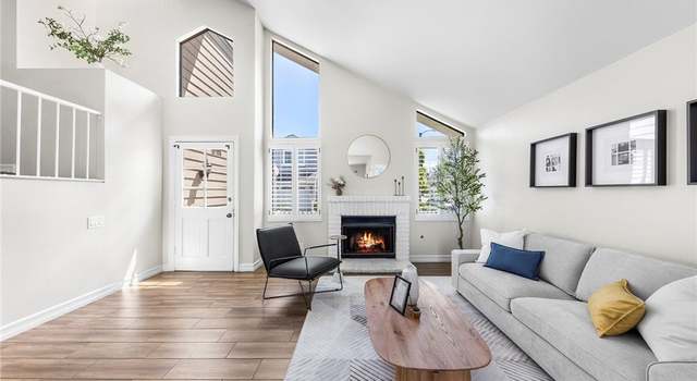 Photo of 24 Capstone #33, Irvine, CA 92606