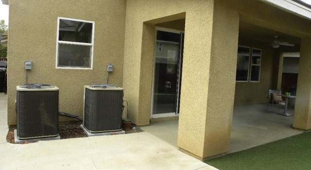 Photo of 2084 Cottage Ct, Perris, CA 92571