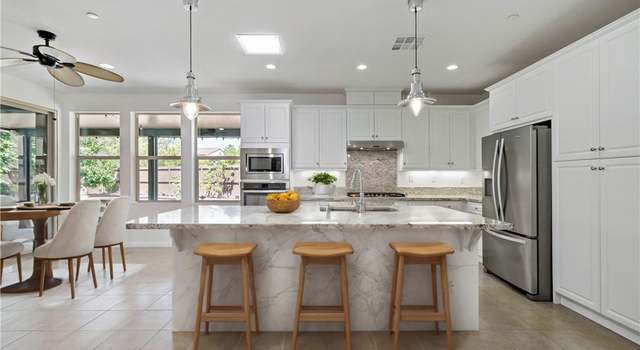 Photo of 8031 Auberge Cir, San Diego, CA 92127