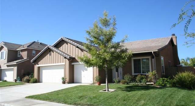 Photo of 32387 Orange Blossom Dr, Winchester, CA 92596