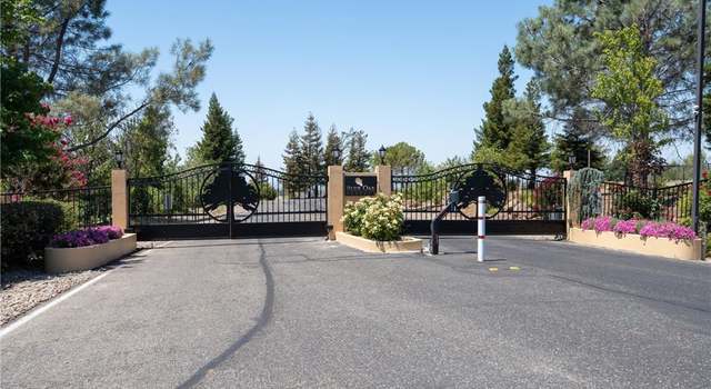 Photo of 104 Tuscan Dr, Paradise, CA 95969