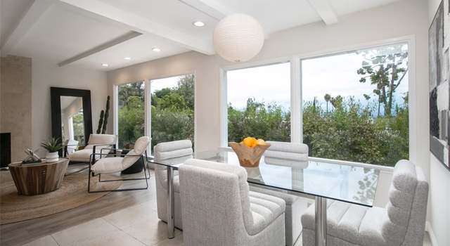 Photo of 22385 Macfarlane Dr, Woodland Hills, CA 91364