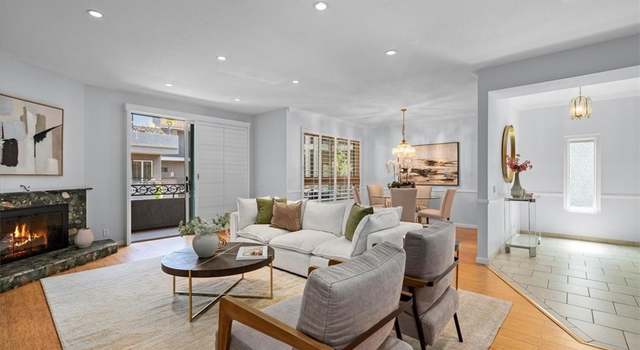 Photo of 14844 Dickens St #208, Sherman Oaks, CA 91403