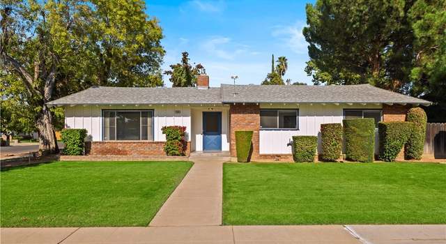 Photo of 190 W Dovewood Ln, Fresno, CA 93704