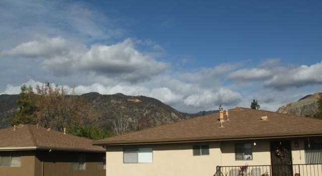 Photo of 1057 W Calle De La Luna #4, Azusa, CA 91702