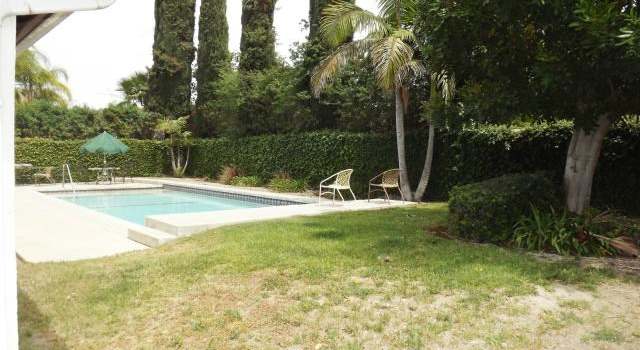 Photo of 1035 Westbrook St, Corona, CA 92880