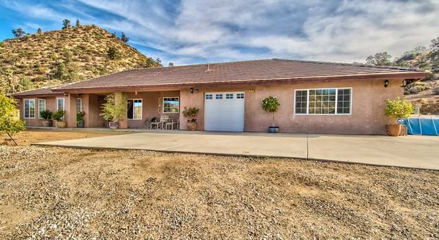 Photo of 2676 Mustang Ln, Pinon Hills, CA 92372