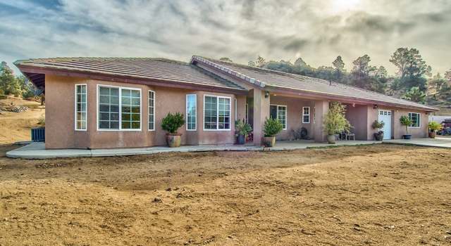 Photo of 2676 Mustang Ln, Pinon Hills, CA 92372